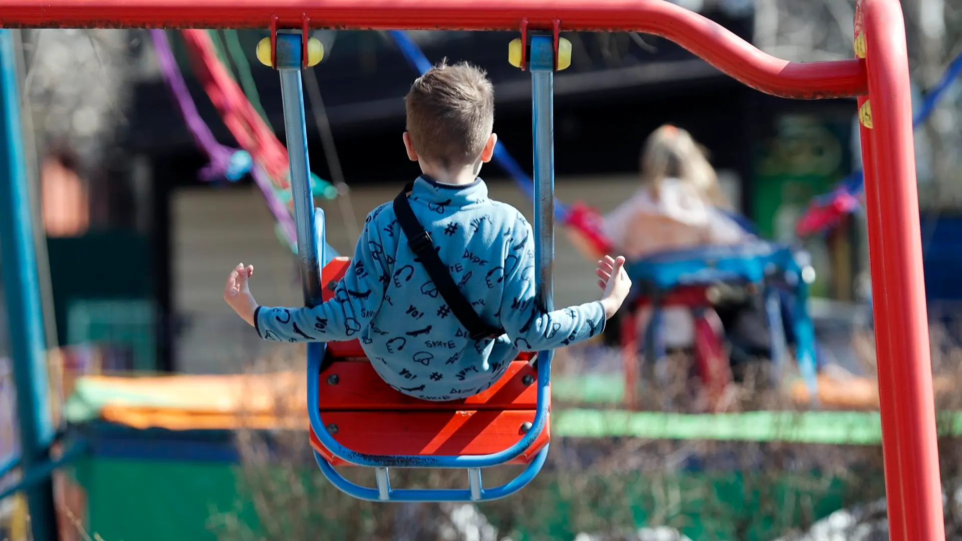 Imagen de un parque infantil en la ciudad de Odesa Imagen de un parque infantil en la ciudad de Odesa