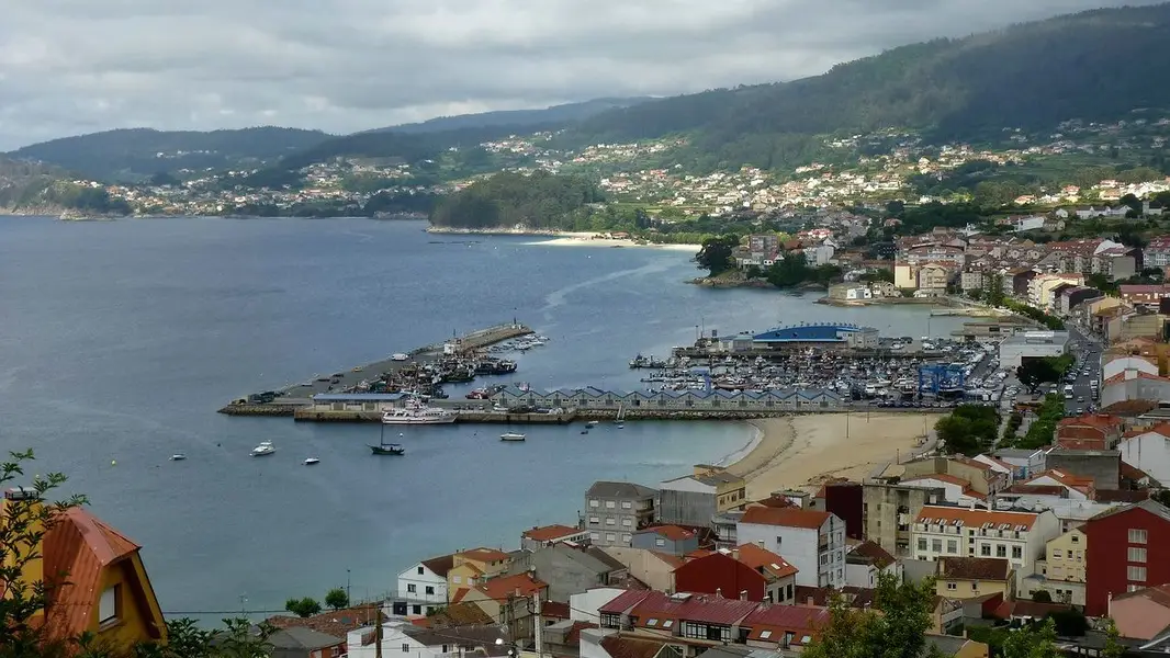 Vive desde hace cinco meses en su coche en Bueu, Pontevedra