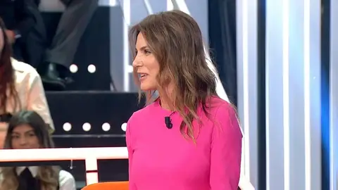 La anécdota de Mar Flores en el Teatro Real con el vestido fucsia con el que impactó en 'Y ahora Sonsoles' La anécdota de Mar Flores en el Teatro Real con el vestido fucsia con el que impactó en 'Y ahora Sonsoles'