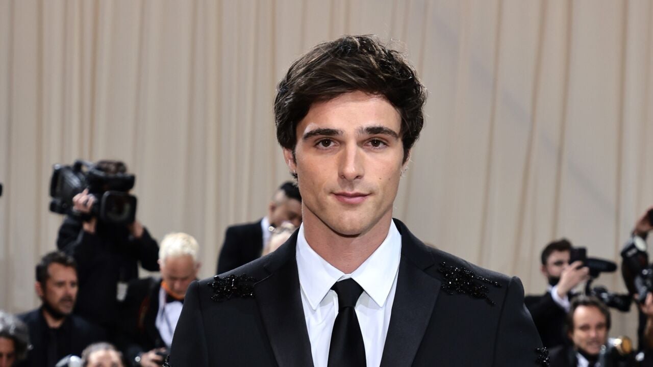 Primer Vistazo A Jacob Elordi Transformado En Elvis Para La Nueva ...