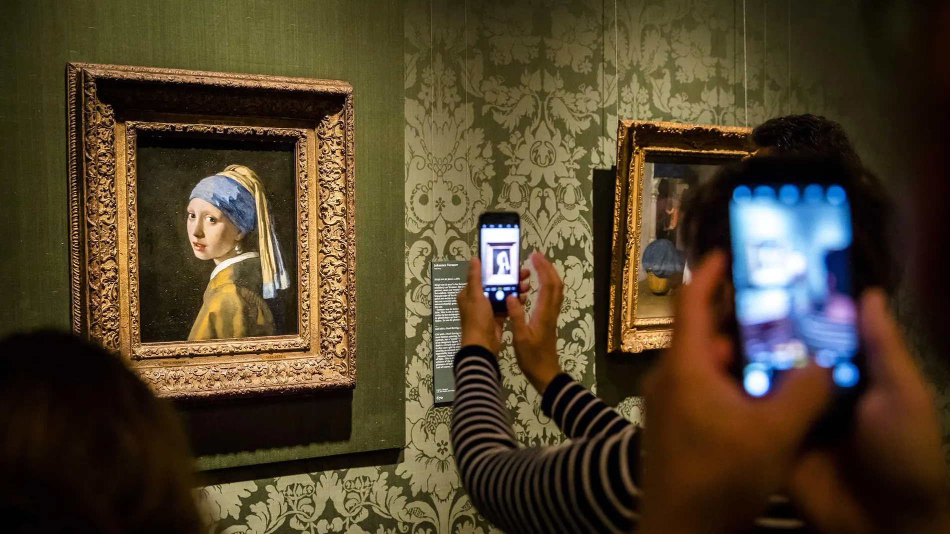 El cuadro &#39;La Joven de la Perla&#39; de Vermeer