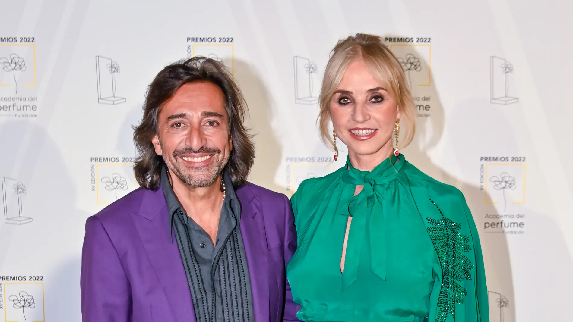 Mariola Orellana y Antonio Carmona en los Premios Academia del Perfume