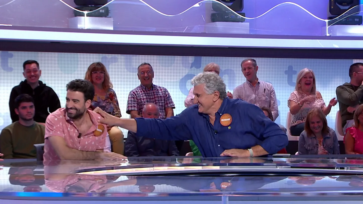 La desmesurada bendición de Romay a Rafa que vaticina “unos programas muy divertidos” La desmesurada bendición de Romay a Rafa que vaticina “unos programas muy divertidos”