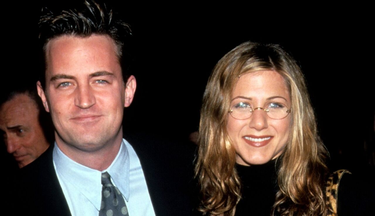 Matthew Perry y Jennifer Aniston, Chandler y Rachel en 'Friends'
