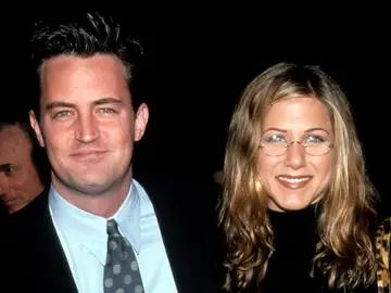 Matthew Perry y Jennifer Aniston, Chandler y Rachel en 'Friends' Matthew Perry y Jennifer Aniston, Chandler y Rachel en 'Friends'
