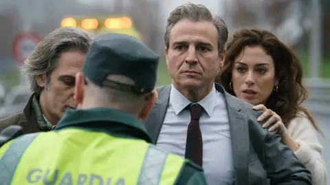 Alberto San Juan y Blanca Suárez en 'El cuarto pasajero' Alberto San Juan y Blanca Suárez en 'El cuarto pasajero'