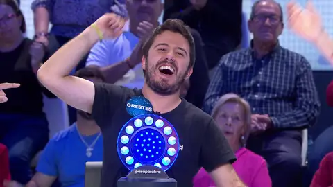 ¡Concierto inédito de Orestes! El burgalés se mete en la piel de Sergio Dalma en ‘La Pista’ ¡Concierto inédito de Orestes! El burgalés se mete en la piel de Sergio Dalma en ‘La Pista’