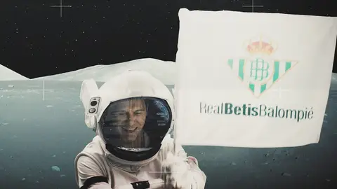 Joaquín cumple su sueño y planta la bandera del Betis en la Luna Joaquín cumple su sueño y planta la bandera del Betis en la Luna