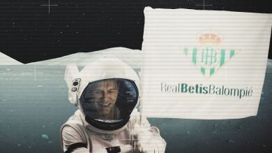 Joaquín cumple su sueño y planta la bandera del Betis en la Luna