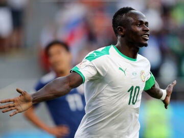Sadio Mane celebrando un gol con la selección de Senegal