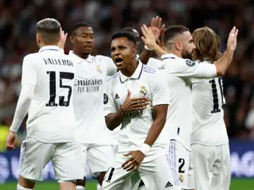 Rodrygo celebra su gol de penalti Rodrygo celebra su gol de penalti
