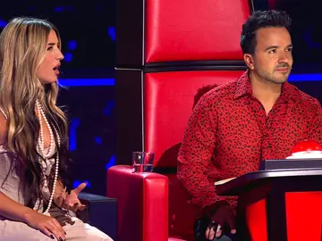 Lola Índigo y Luis Fonsi en 'La Voz' Lola Índigo y Luis Fonsi en 'La Voz'