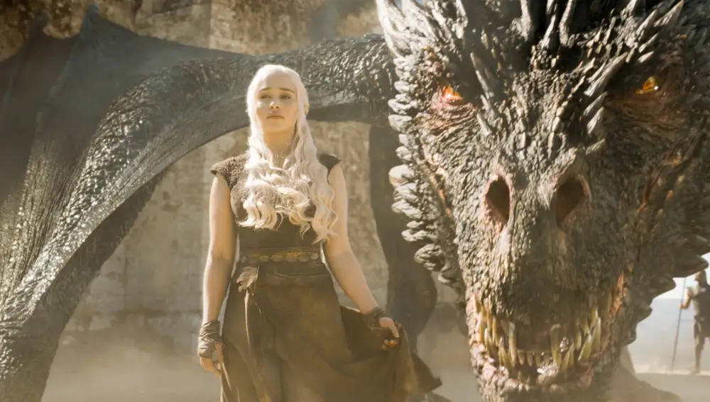 Daenerys y Drogon en 'Juego de Tronos' Daenerys y Drogon en 'Juego de Tronos'