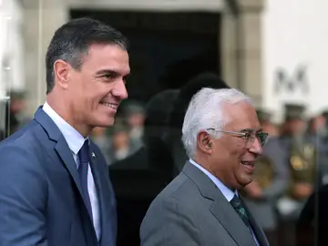 El presidente del Gobierno español, Pedro Sánchez, y el primer ministro de Portugal, Antonio Costa El presidente del Gobierno español, Pedro Sánchez, y el primer ministro de Portugal, Antonio Costa