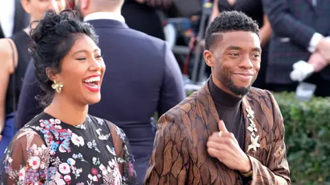 Simone y Chadwick Boseman Simone y Chadwick Boseman
