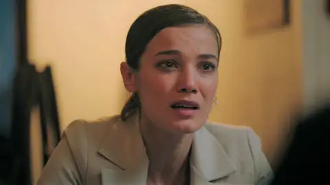 Ceylin se deja lleva por su intuición para llegar a una conclusión: “A mi hermana la mataron en casa de Engin” Ceylin se deja lleva por su intuición para llegar a una conclusión: “A mi hermana la mataron en casa de Engin”