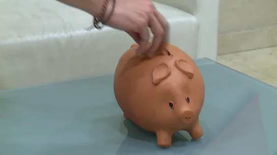 Una hucha par ahorrar los gastos hormiga Una hucha par ahorrar los gastos hormiga
