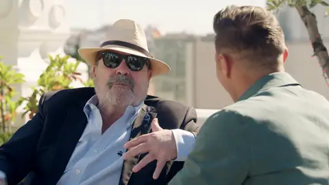 Antonio Resines da las razones por las que un calvo debe llevar sombrero Antonio Resines da las razones por las que un calvo debe llevar sombrero