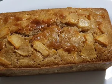 Plum cake de manzana y canela. Plum cake de manzana y canela.