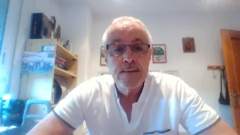 Julio Suárez, padre de un ucraniano en Jersón Julio Suárez, padre de un ucraniano en Jersón