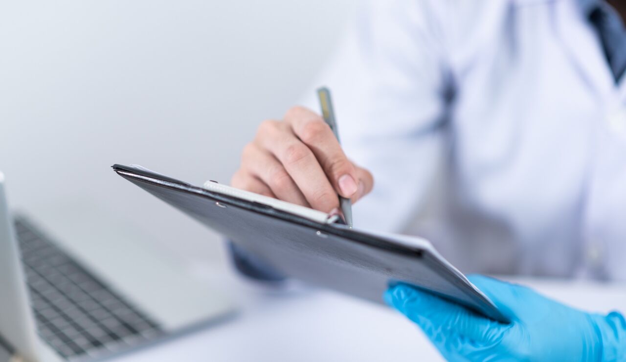 Consulta de m&eacute;dico 