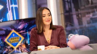 La respuesta de Tamara Falcó como asistente a una boda en Abu Dabi: “¿Estuvo el rey emérito?”