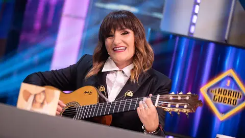 Rozalén canta en el programa Rozalén canta en el programa