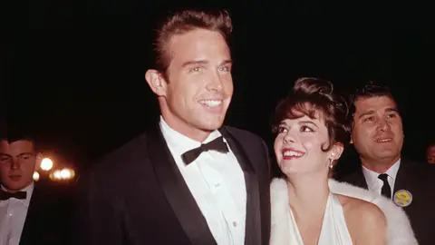 Warren Beatty y Natalie Wood en 1962 Warren Beatty y Natalie Wood en 1962