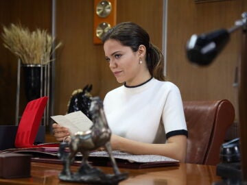 Z&uuml;leyha en el cap&iacute;tulo '116' de 'Tierra Amarga'.