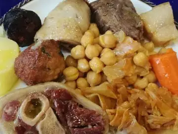Los platos de cuchara, fundamentales para afrontar los meses más fríos, también afectados por la inflación Los platos de cuchara, fundamentales para afrontar los meses más fríos, también afectados por la inflación
