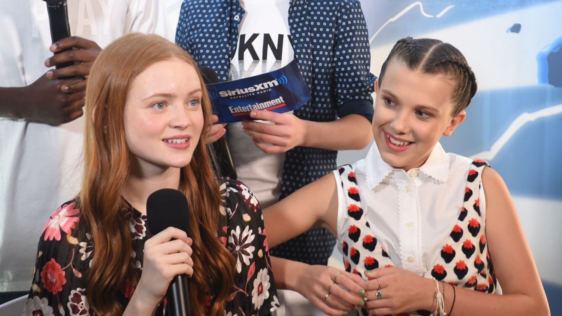 sadie-sink-habla-de-su-conexi-n-con-millie-bobby-brown-y-agradece