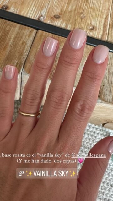 Uñas 'glazed' de María Pombo