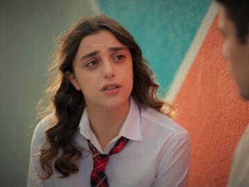 Melisa le confiesa a Kadir la peor de sus sospechas: &ldquo;Quiz&aacute;s est&aacute;s enamorado de Cemile&rdquo; 