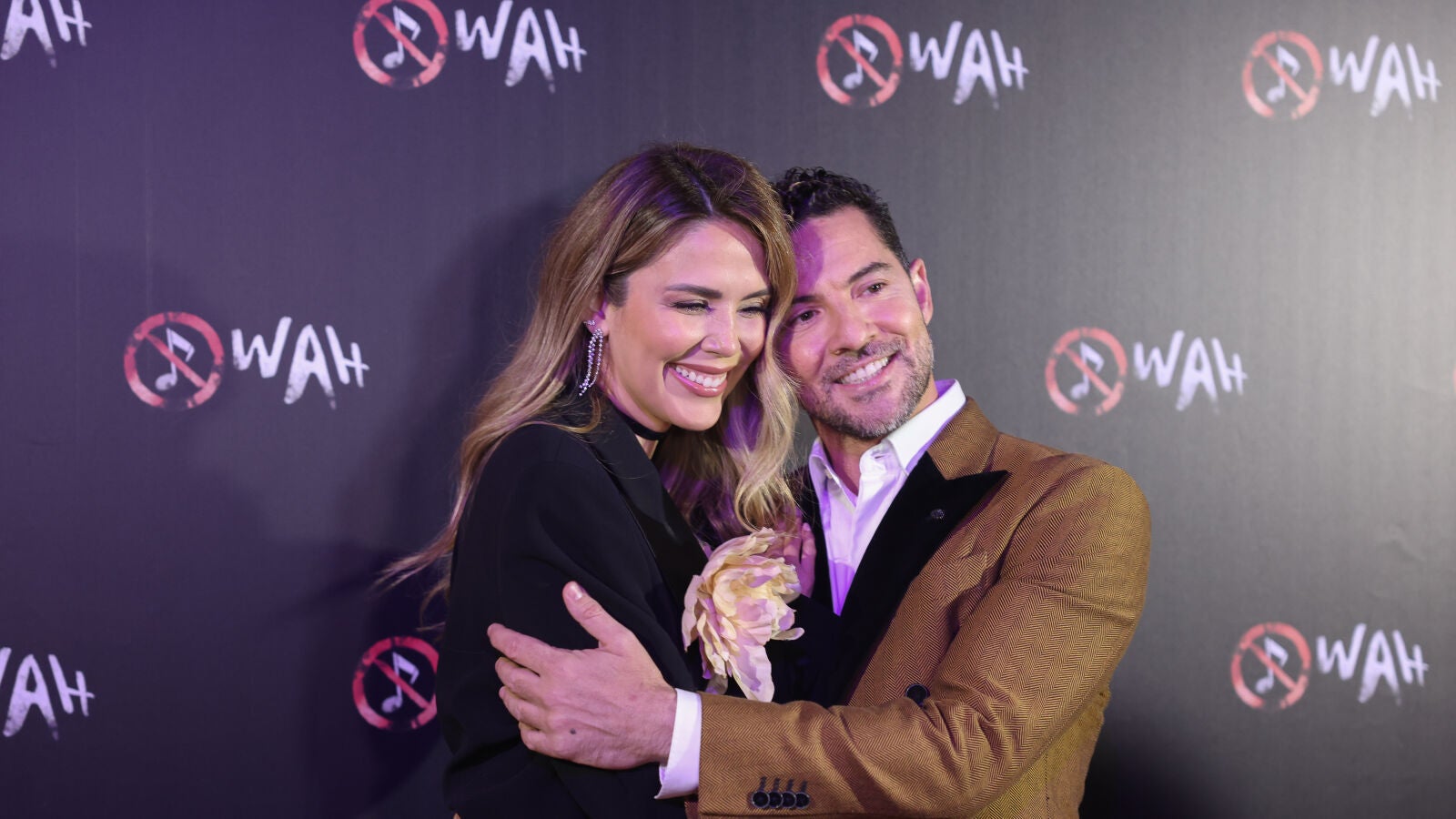 El bonito viaje en familia de David Bisbal y Rosanna Zanneti: 