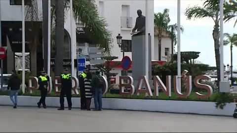 Policía en Puerto Banús Policía en Puerto Banús