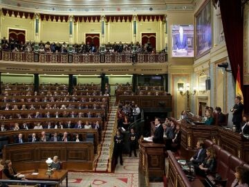 Efemérides de hoy 14 de noviembre de 2022: El Congreso vota la integración de España en la OTAN