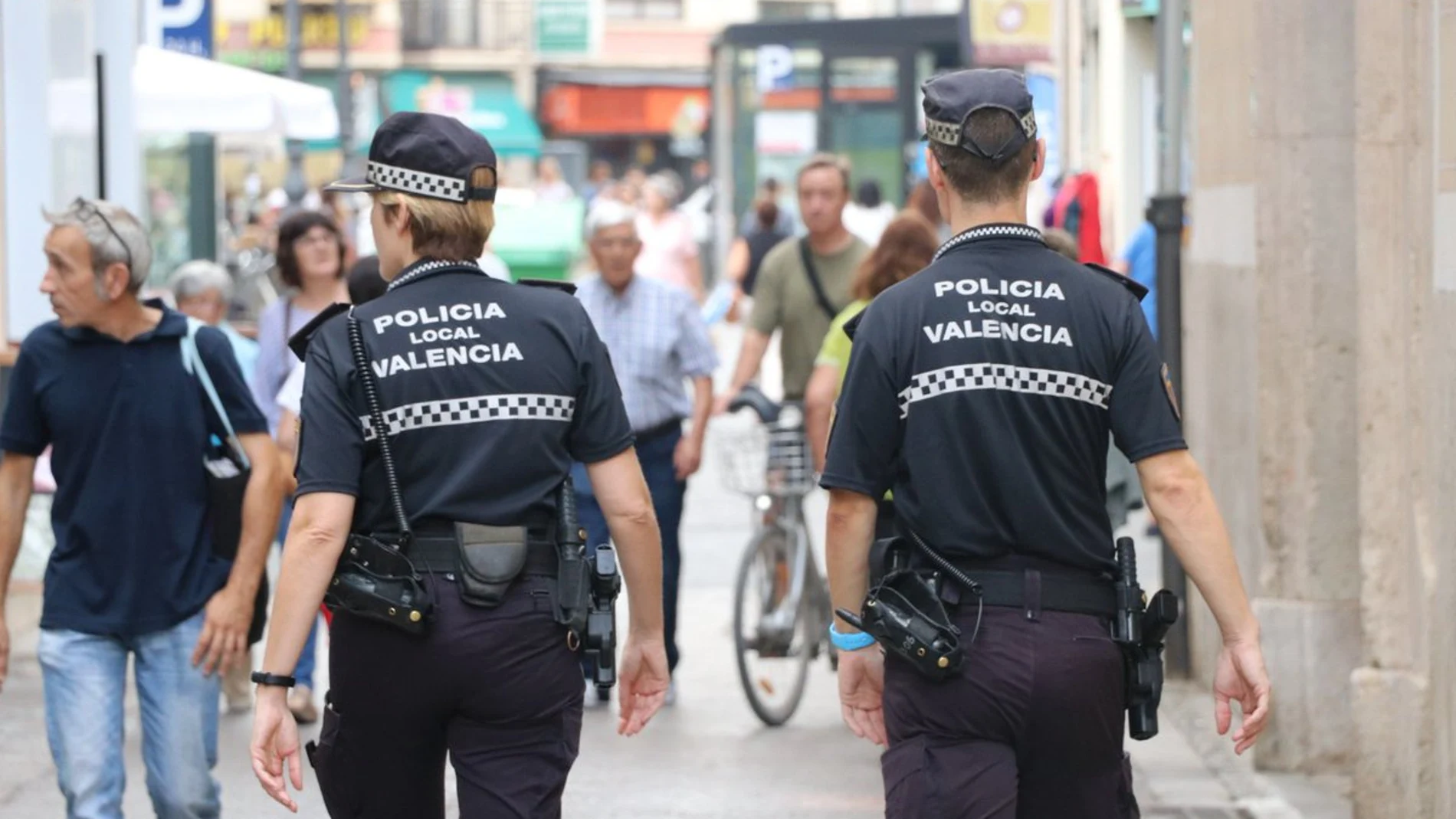 Detienen a una mujer ebria e inconsciente en Valencia Detienen a una mujer ebria e inconsciente en Valencia