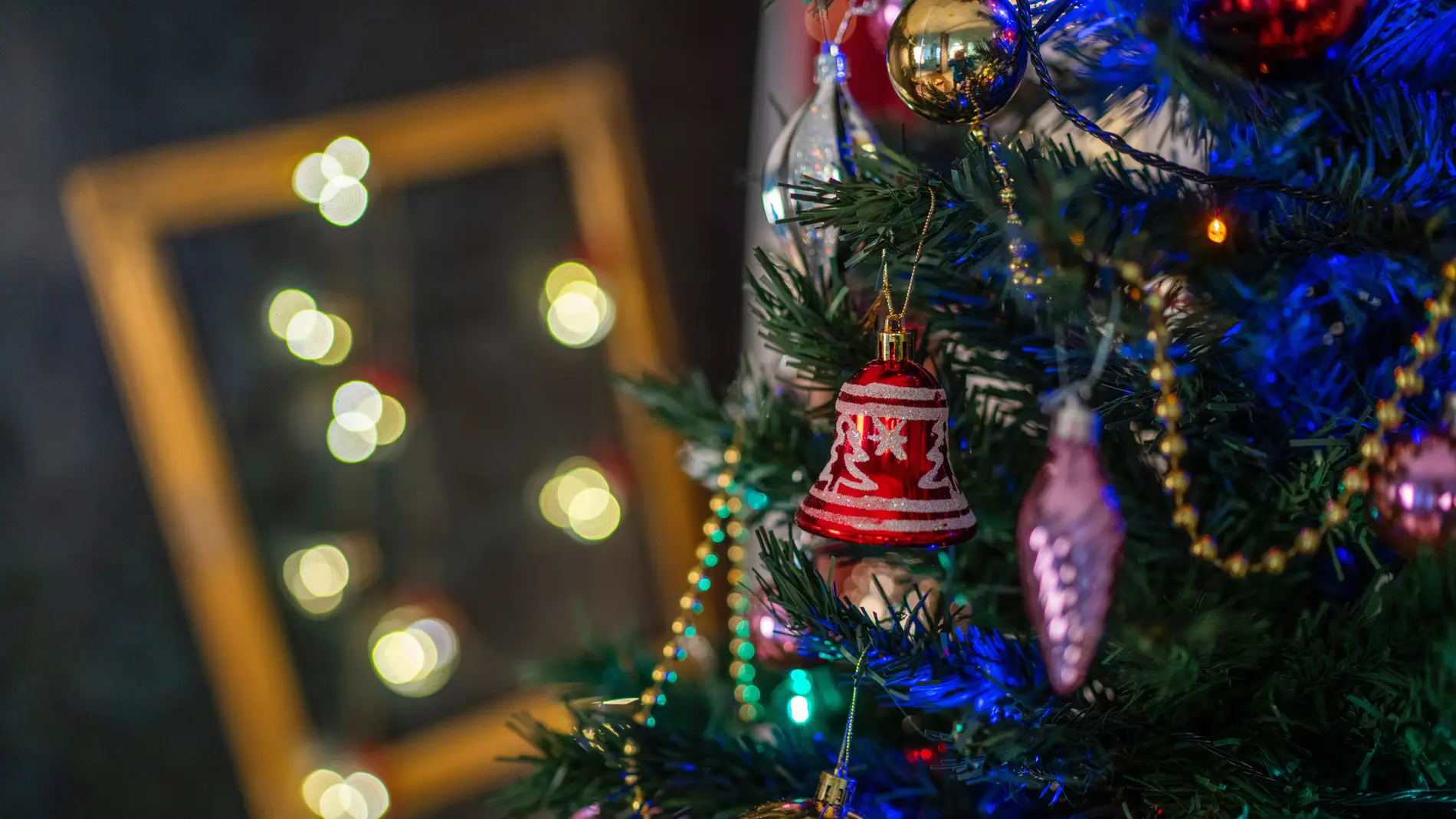 Árbol de Navidad decorado