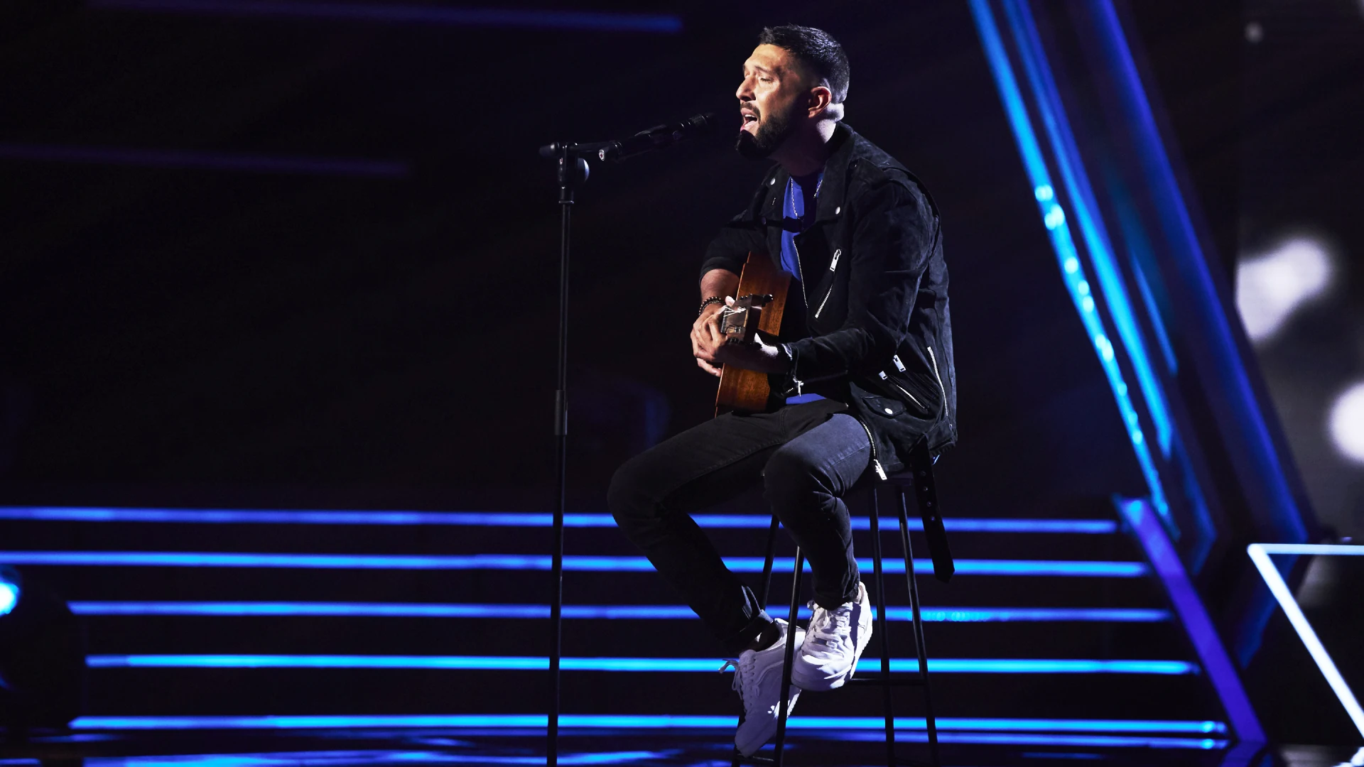 Jonatan Santiago enamora con una versión de ‘La Bohème’ en ‘La Voz’ Jonatan Santiago enamora con una versión de ‘La Bohème’ en ‘La Voz’
