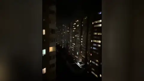 Júbilo en Odesa por la recuperación del suministro eléctrico Júbilo en Odesa por la recuperación del suministro eléctrico