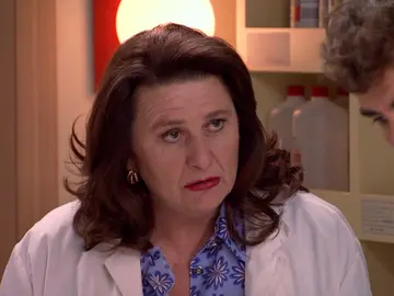 Una oportunidad con fecha de caducidad: la desconfianza abre una nueva brecha entre doña Paz y Hugo Una oportunidad con fecha de caducidad: la desconfianza abre una nueva brecha entre doña Paz y Hugo