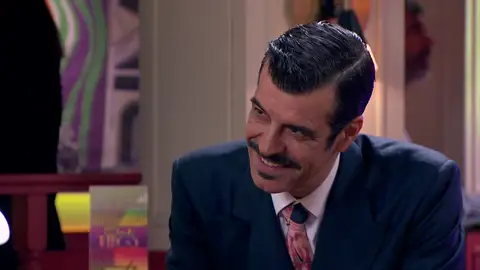 Lorenzo decide contratar a Tobías como nuevo camarero del King’s Lorenzo decide contratar a Tobías como nuevo camarero del King’s