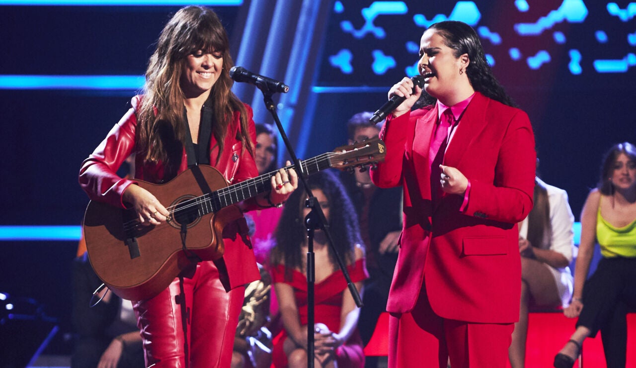 Un sueño cumplido para Salma: Vanesa Martín canta con ella ‘Arráncame’ en ‘La Voz’
