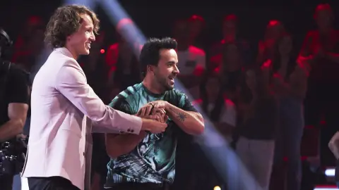 Anton Perard, robado por Luis Fonsi Anton Perard, robado por Luis Fonsi