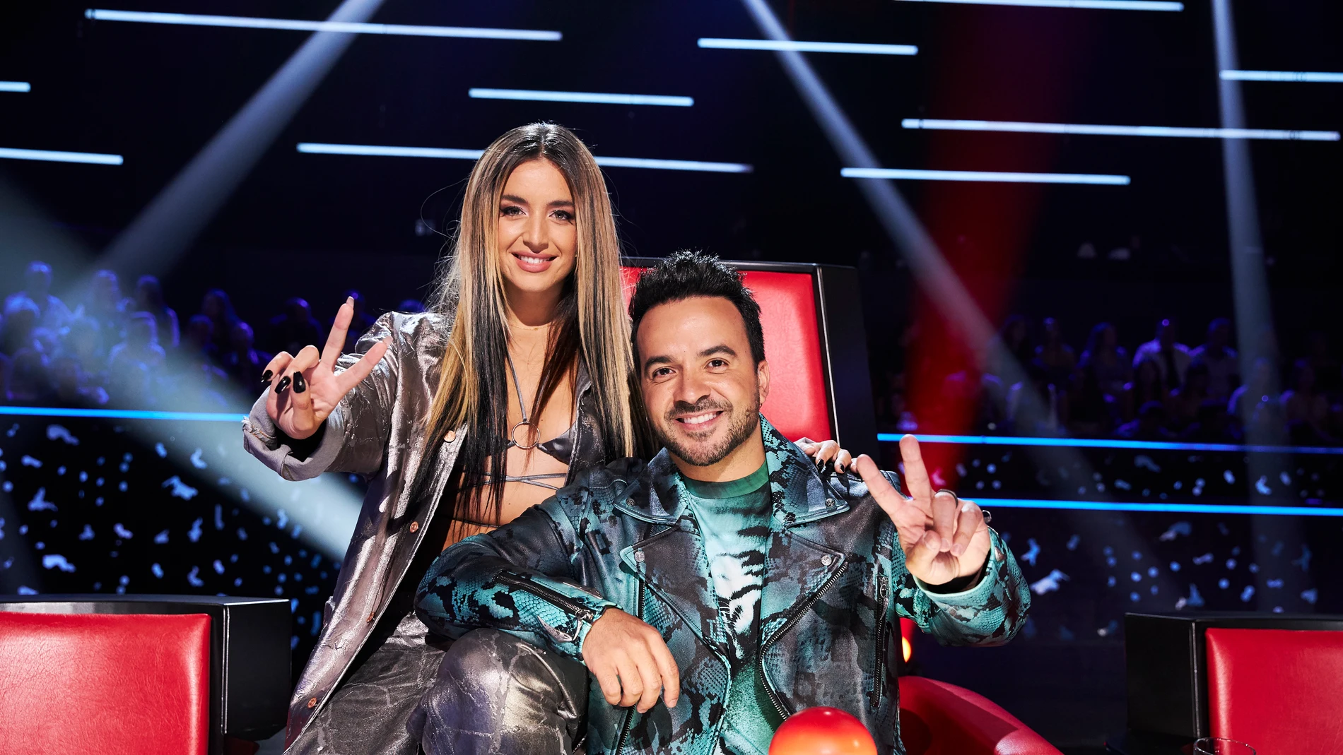 El equipo de Luis Fonsi y Lola Índigo sufre dos importantes robos en ‘La Voz’