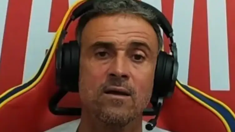 Luis Enrique en su tercer stream en Qatar Luis Enrique en su tercer stream en Qatar