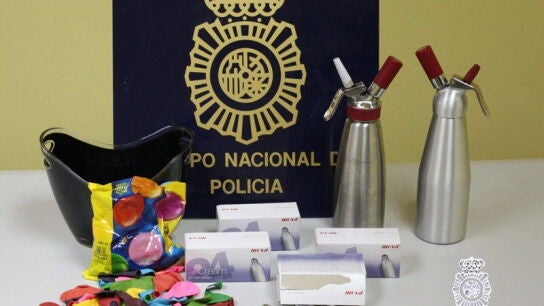 Imagen de c&aacute;psulas del gas de la risa