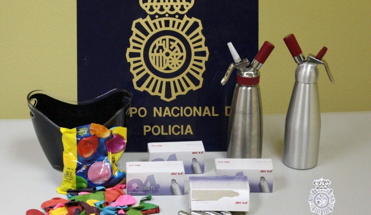 Imagen de c&aacute;psulas del gas de la risa