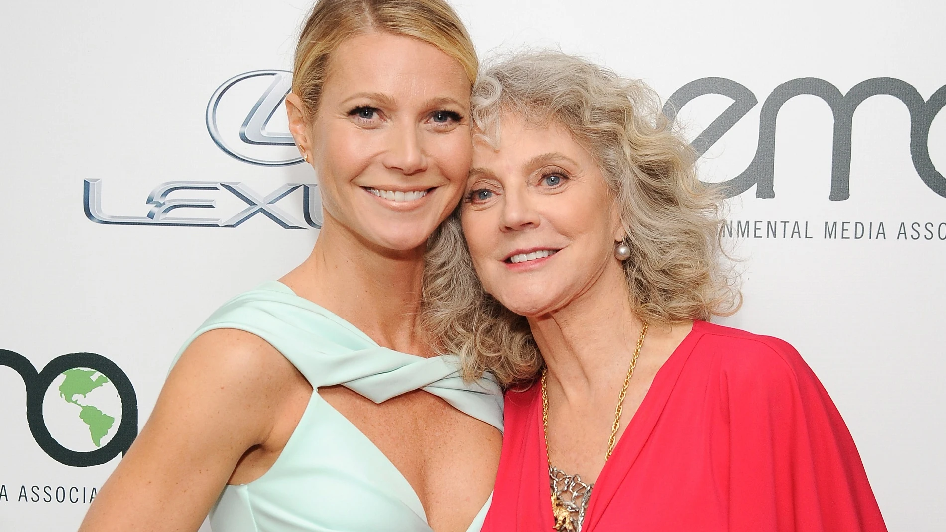 Gwyneth Paltrow y su madre Blythe Danner