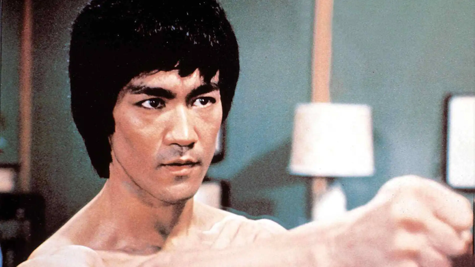 Se revela lo que podría haber matado a Bruce Lee 50 años después, y tiene  que ver con el agua